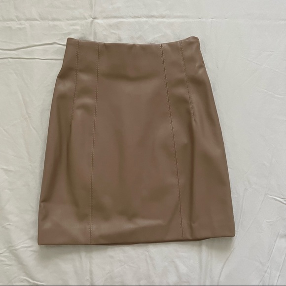 Zara Tan High Waisted Leather Skirt - Picture 6 of 9